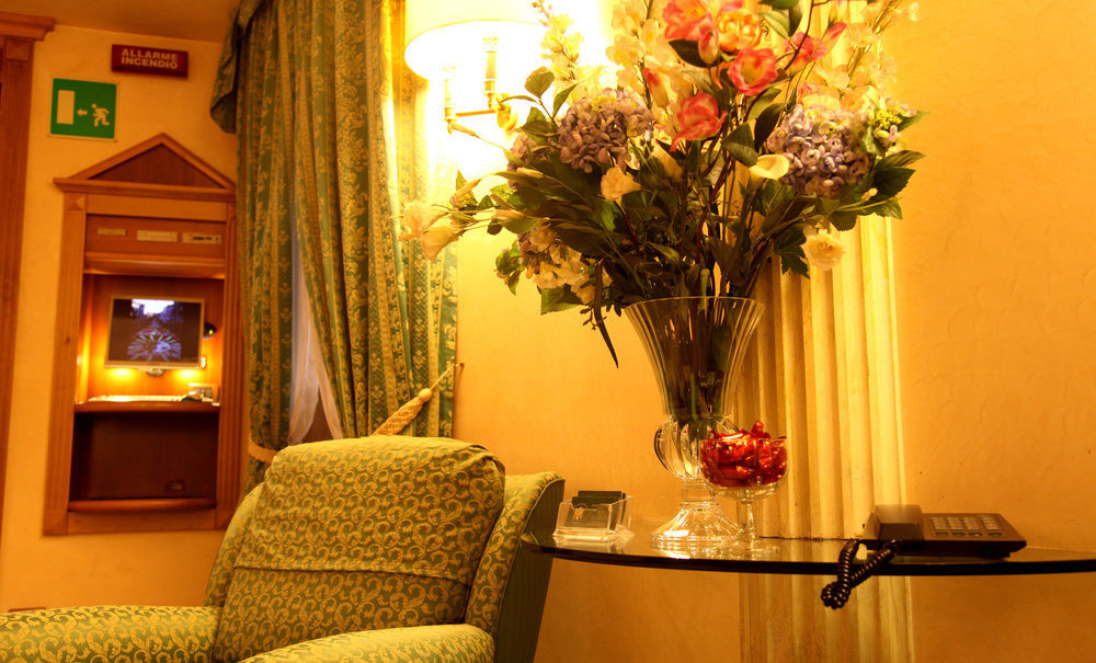 Colonna Room Rental Frascati Exterior photo