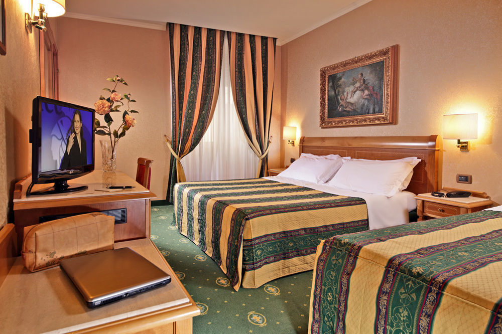 Colonna Room Rental Frascati Exterior photo